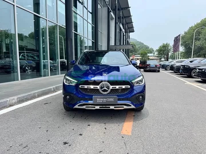 Mercedes-Benz GLA 220 2023 2