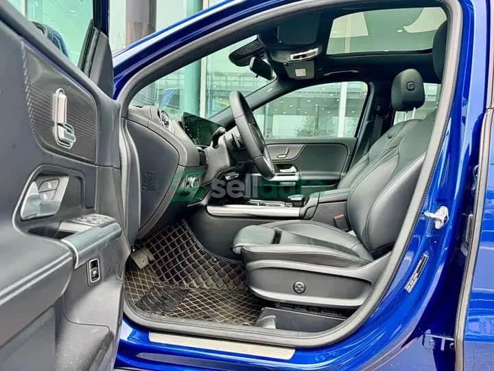 Mercedes-Benz GLA 220 2023 4
