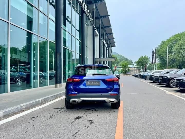 Mercedes-Benz GLA 220 2023 8