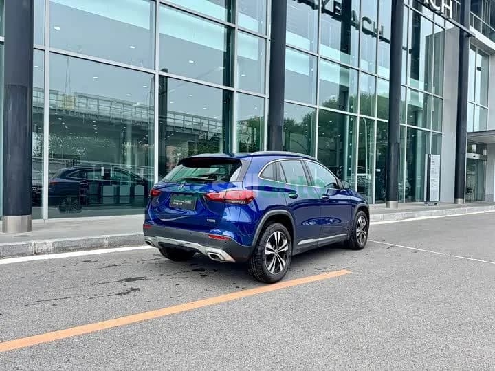 Mercedes-Benz GLA 220 2023 9