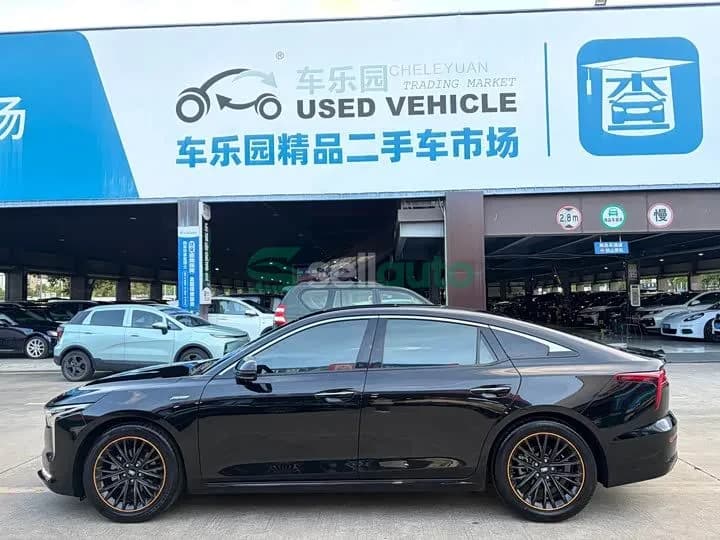FAW Besturn B70 2022 7