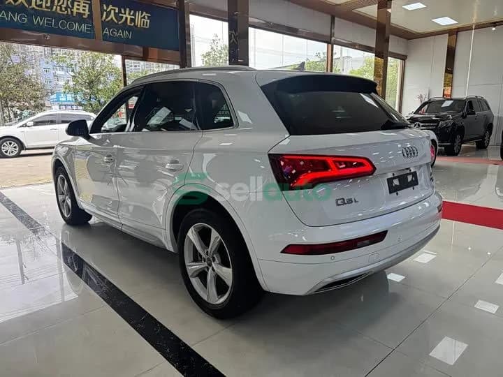 Audi Q5L 40 TFSI 2021 10