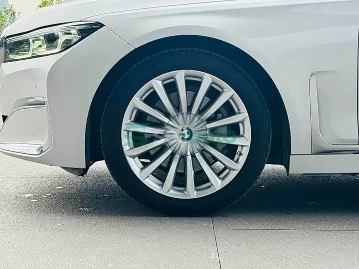 BMW 7 Series 730Li 2022 11