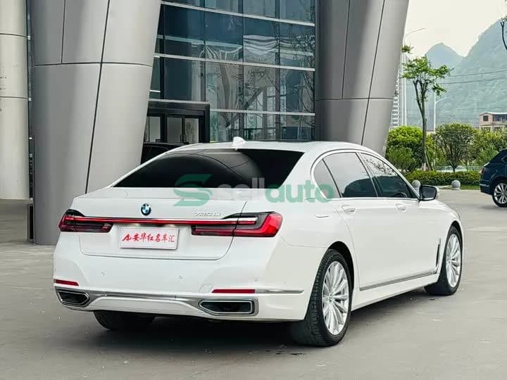 BMW 7 Series 730Li 2022 5