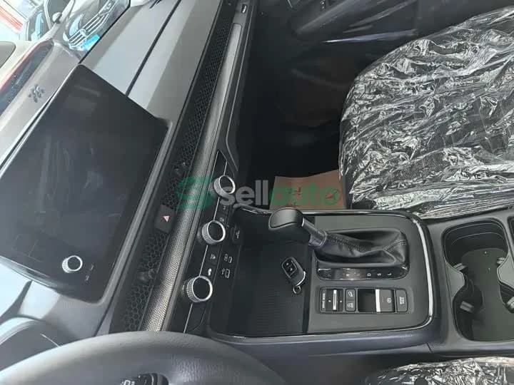 Honda CR-V Breeze 240TURBO 2026 9