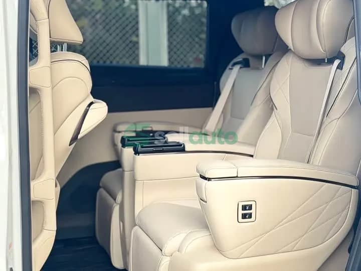Toyota Alphard 2025 6