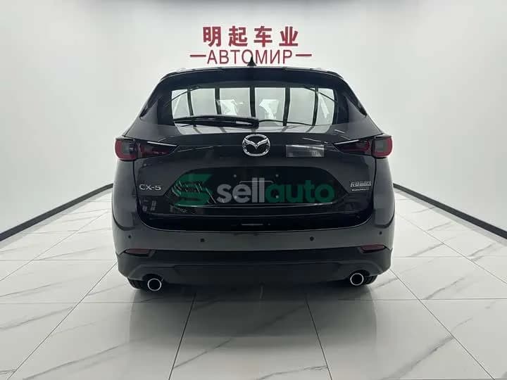 Mazda CX-5 2025 10