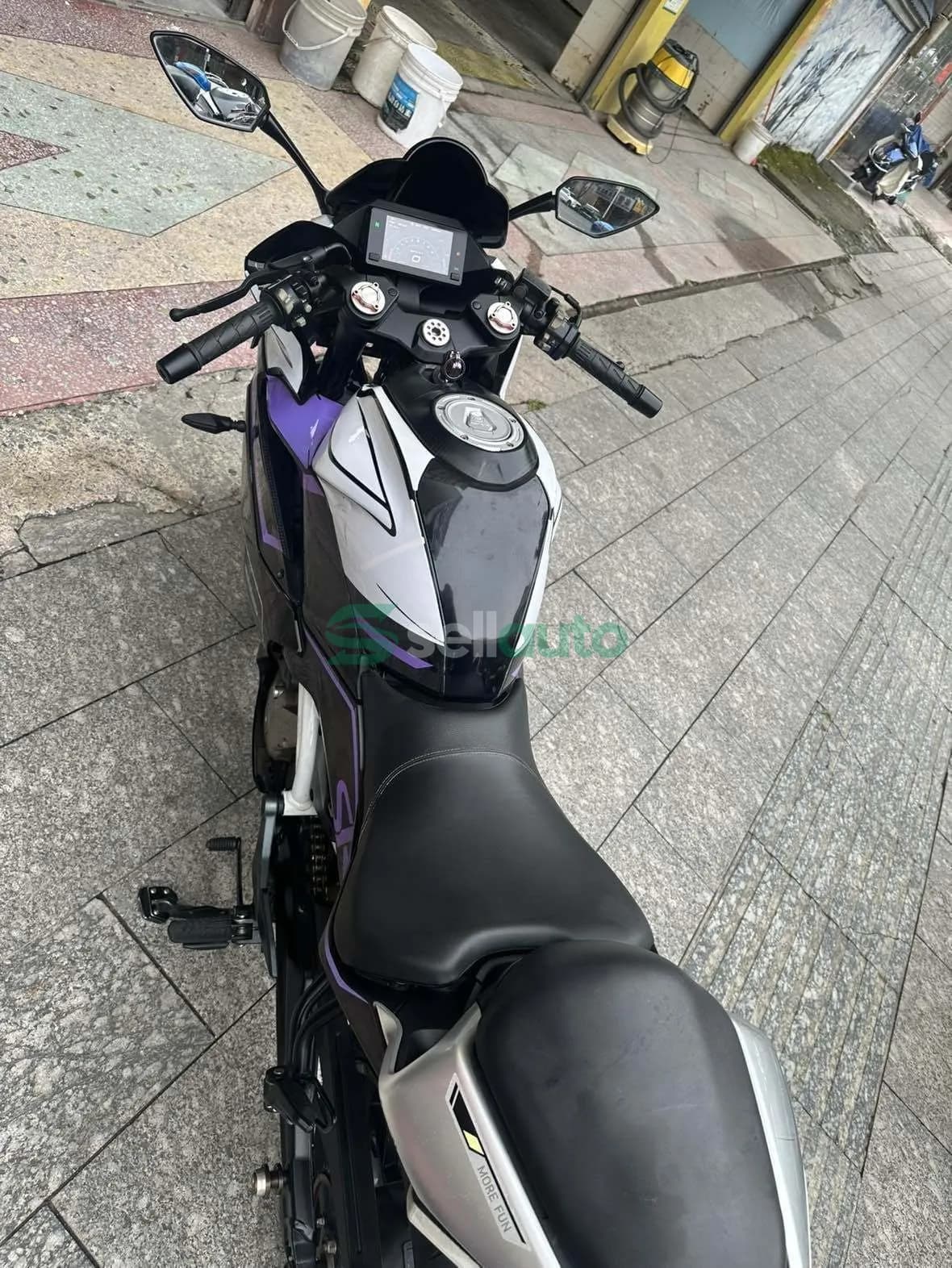 CFMOTO 250SR 2021 5