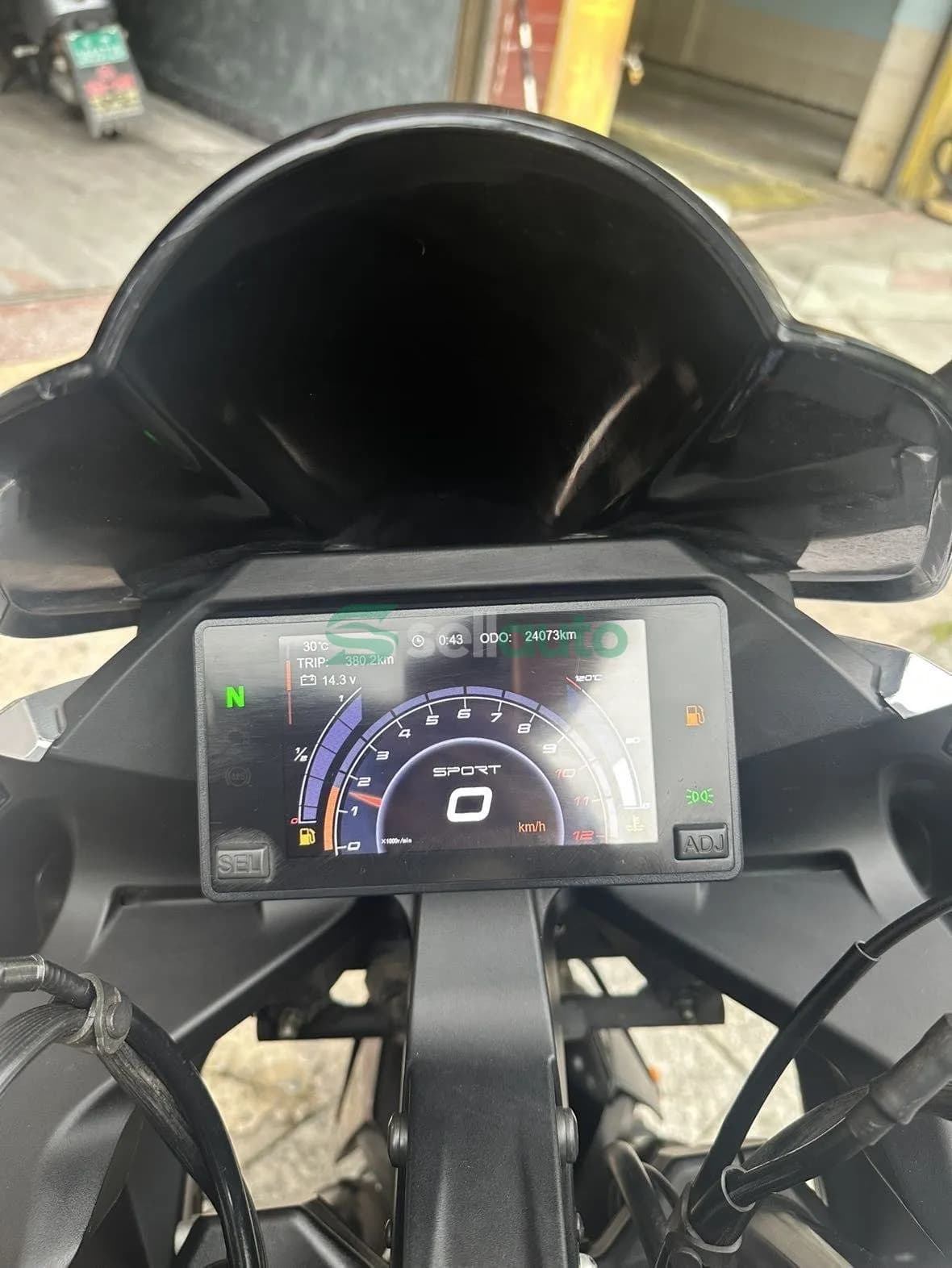 CFMOTO 250SR 2021 6