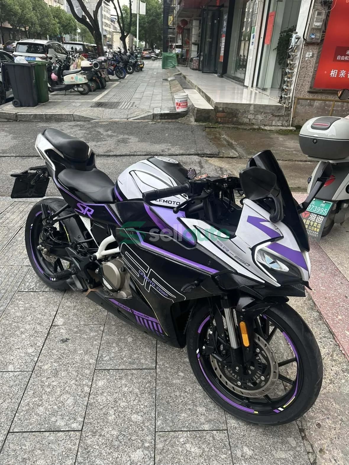 CFMOTO 250SR 2021 9
