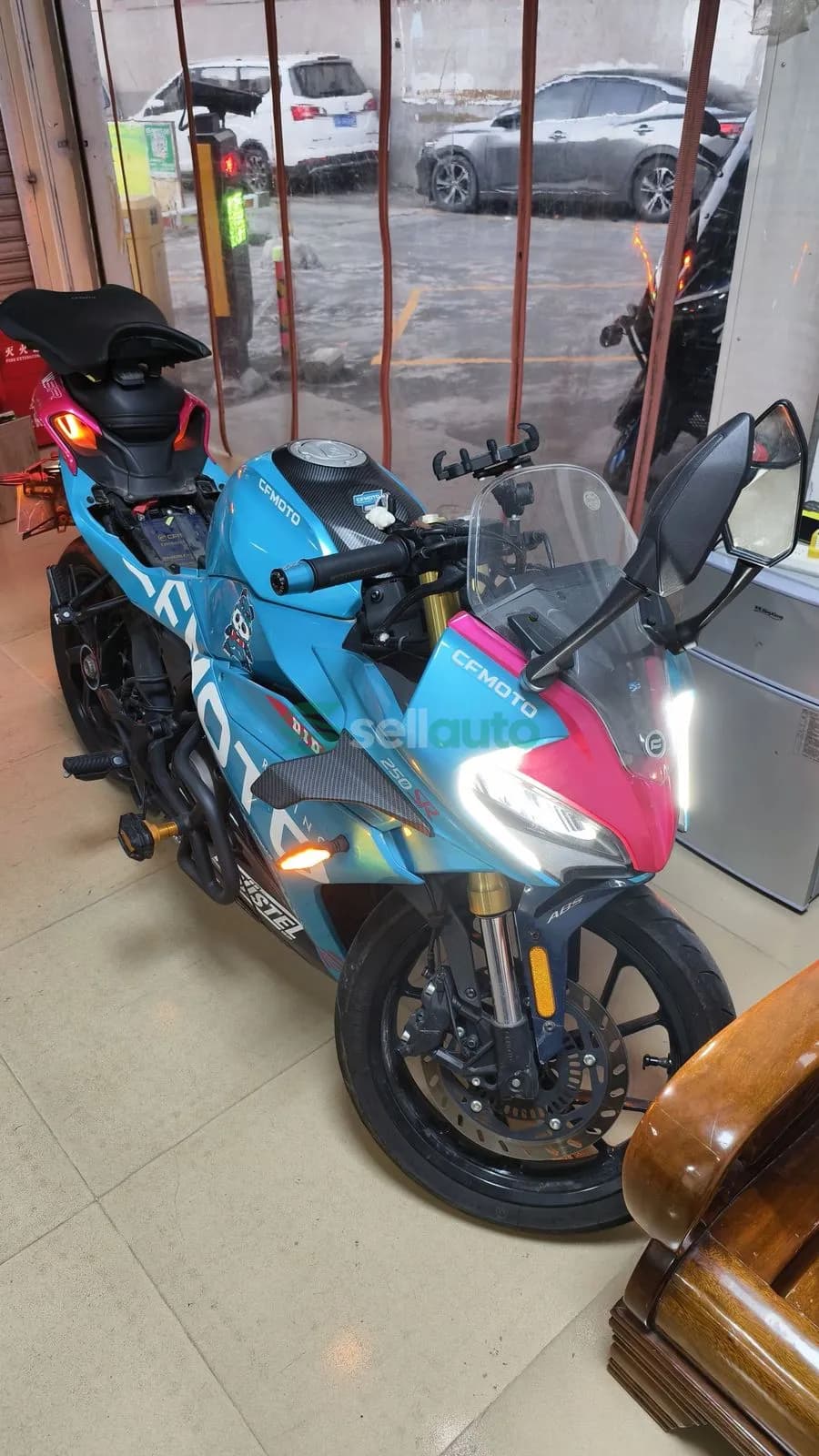 CFMOTO 250SR 2022 5
