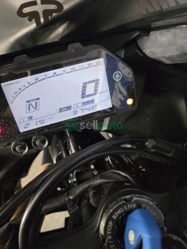 Yamaha YZF-R3 2022 2