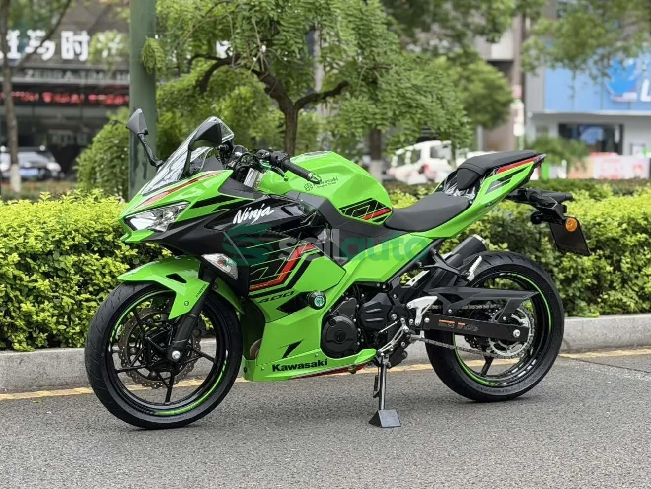 Kawasaki Ninja 400 2023 4