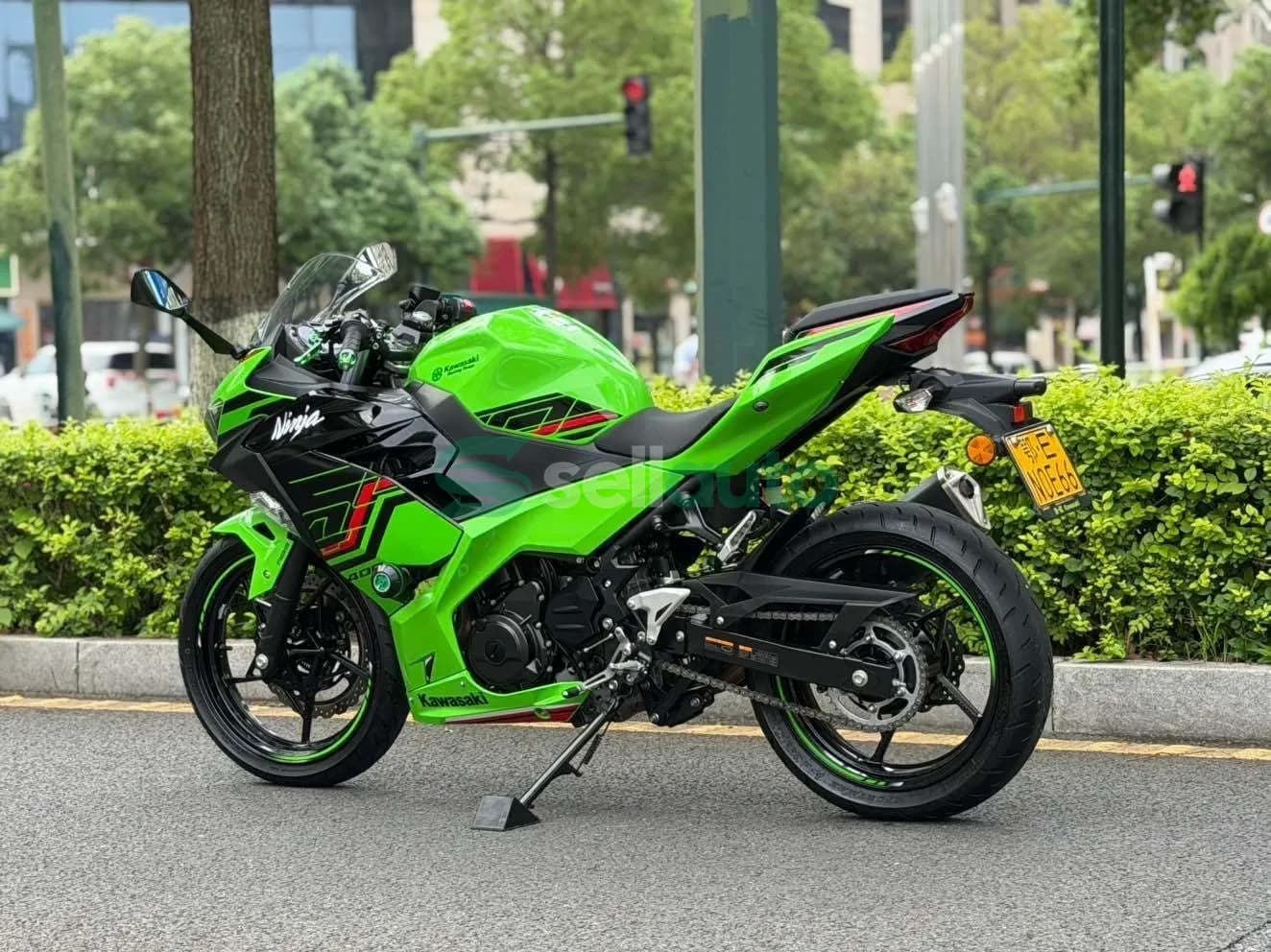 Kawasaki Ninja 400 2023 6