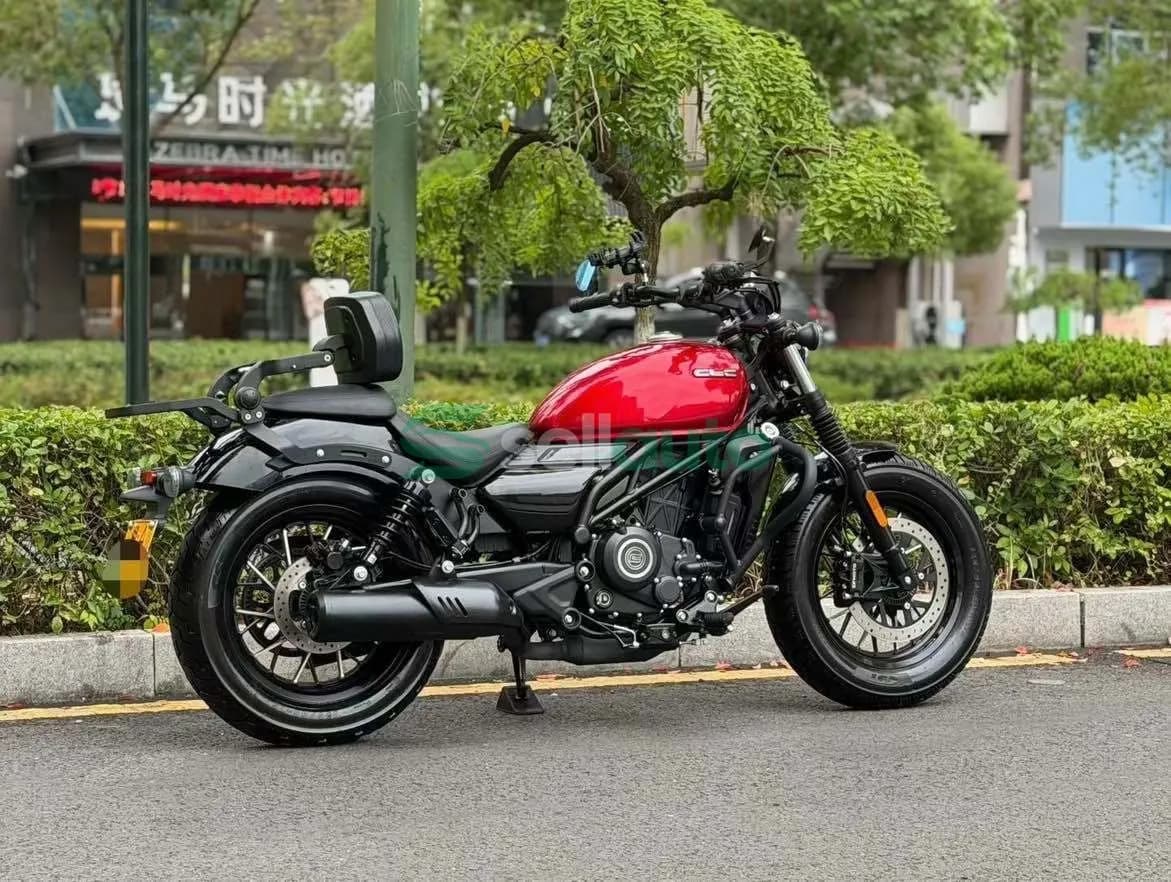 CFMOTO 250CL-C 2024 3