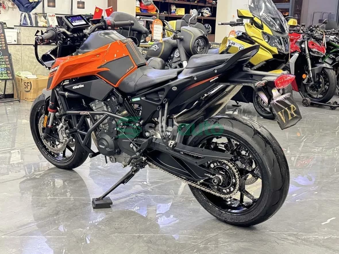 KTMR2R 790 Duke 2025 7