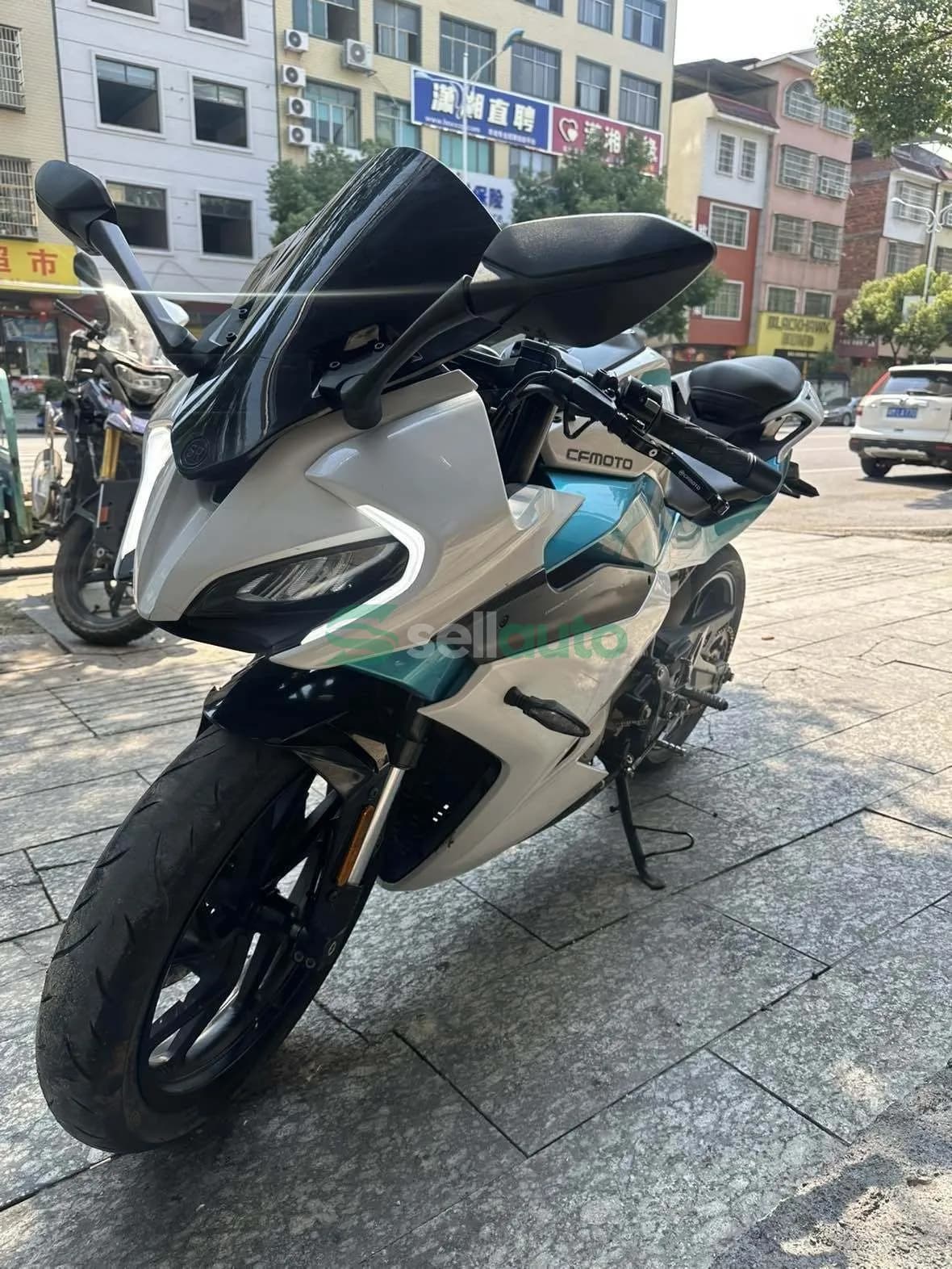 CFMOTO 250SR 2020 3