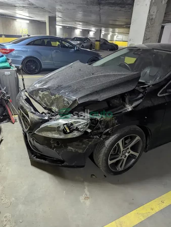 Volvo V 40 2015