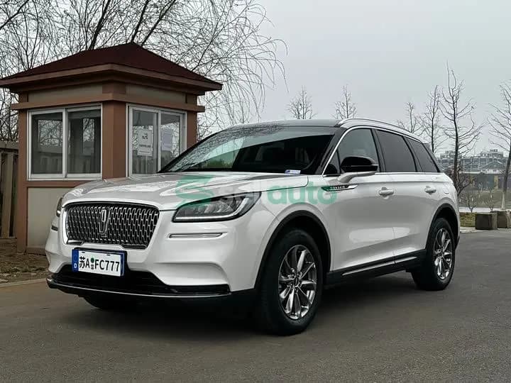 Lincoln Adventurer 2021