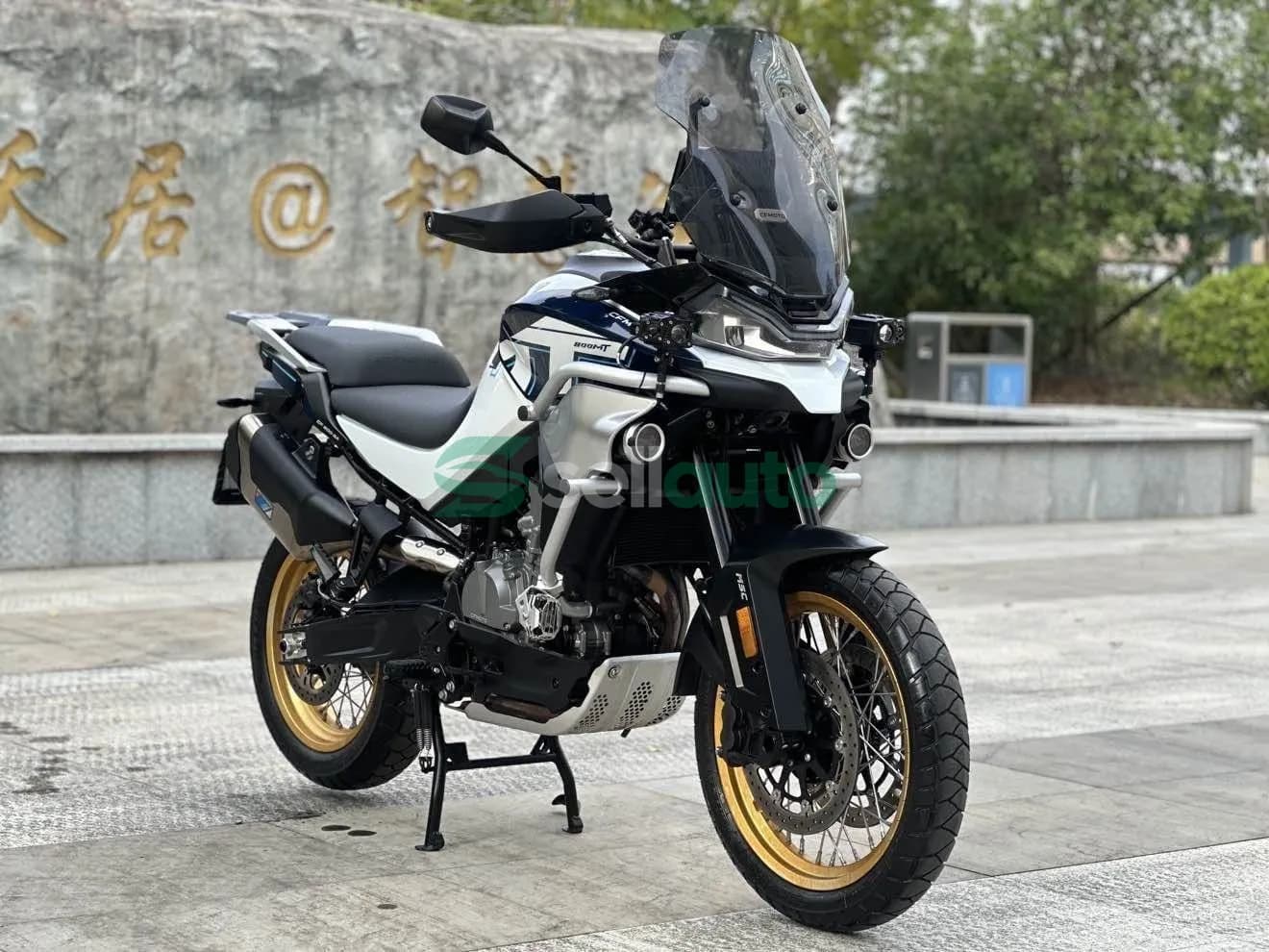 CFMOTO 800MT 2025